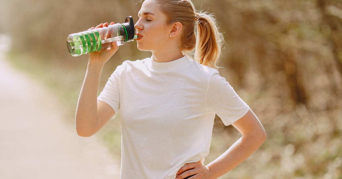 découvrez l'importance de l'hydratation pour la santé et le bien-être. conseils et astuces pour rester hydraté tout au long de la journée.