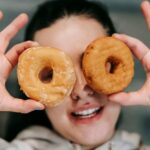 découvrez des stratégies efficaces pour prévenir les envies soudaines et garder le contrôle sur vos habitudes alimentaires.