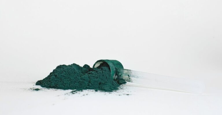 découvrez l'importance des micronutriments essentiels pour la santé, leur rôle dans le corps et les meilleures sources alimentaires pour un équilibre nutritionnel optimal.