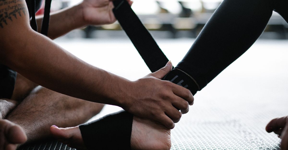découvrez les meilleures techniques et conseils pour une récupération sportive optimale afin d'améliorer vos performances et prévenir les blessures.