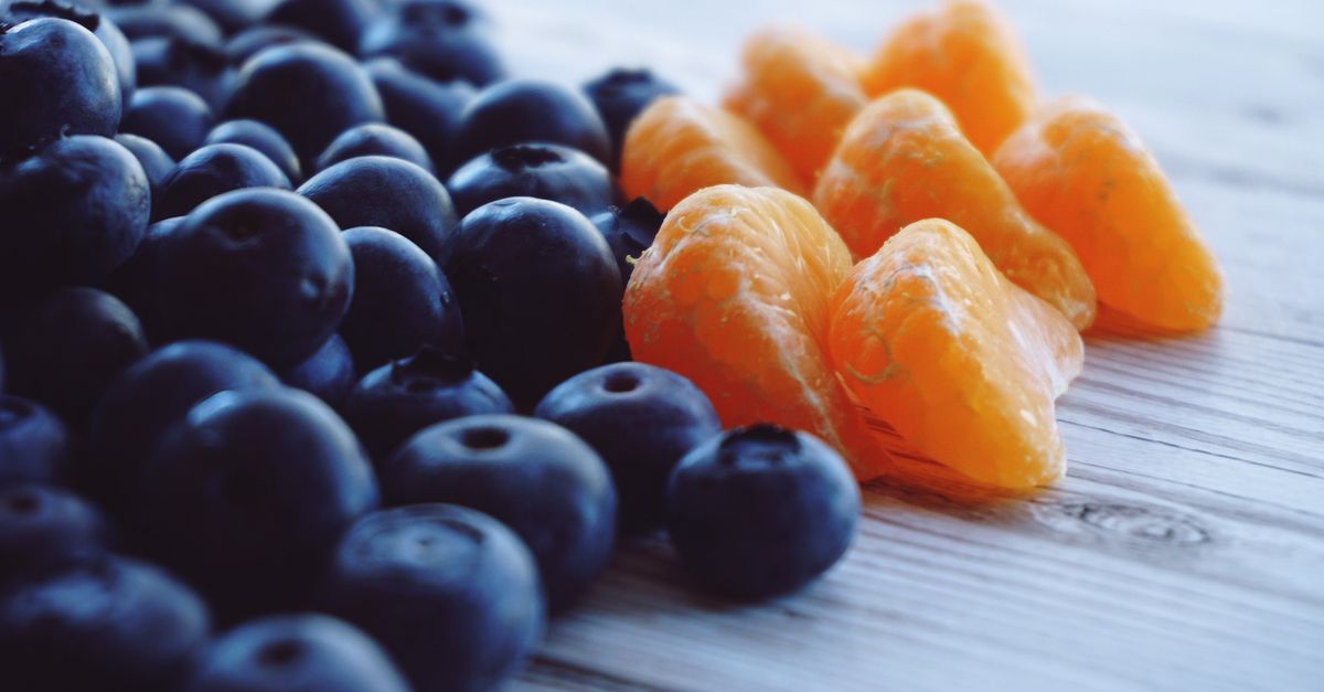 découvrez les aliments antioxydants essentiels pour protéger votre santé, renforcer votre système immunitaire et lutter contre le vieillissement cellulaire.