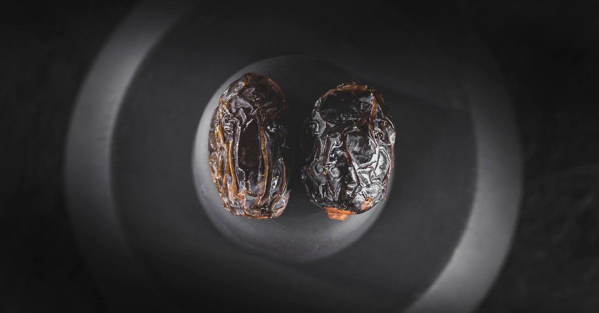 découvrez l'énergie naturelle des fruits secs, riches en vitamines et en fibres, parfaits pour une collation saine et énergisante.