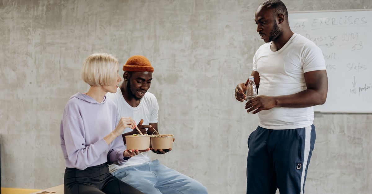 découvrez l'importance de la nutrition après l'exercice pour optimiser la récupération, recharger vos muscles et améliorer vos performances sportives.