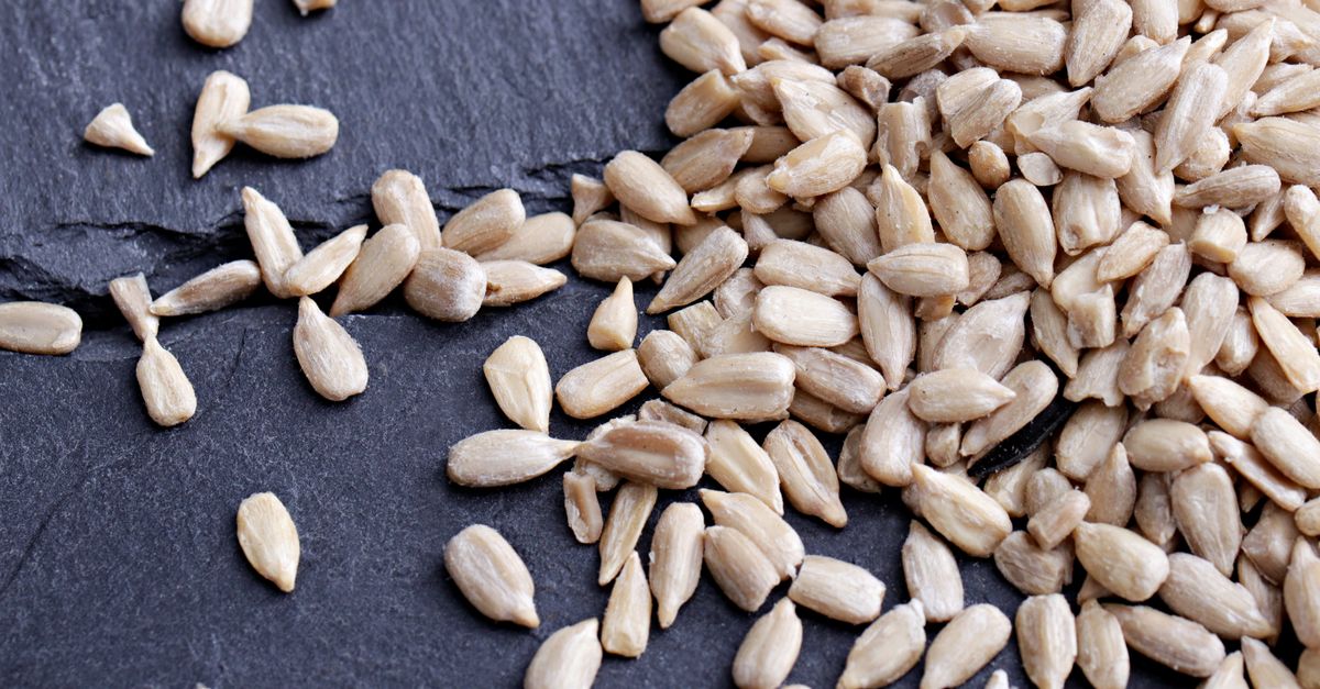 découvrez les bienfaits des graines et des noix dans la nutrition sportive pour améliorer l'énergie, la récupération et les performances athlétiques.