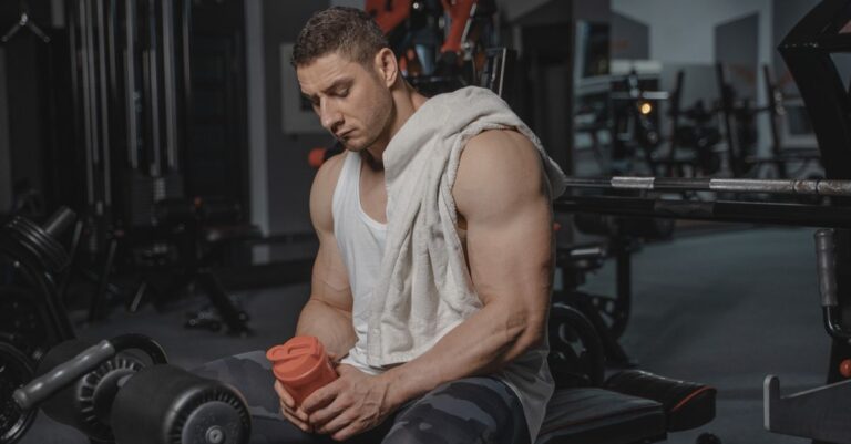 découvrez nos conseils et produits pour une nutrition sportive optimale, adaptée à tous les niveaux d'activité physique et objectifs.